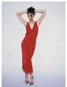 Ava新品EVA红色V领长裙双层真丝气质修身鱼尾连衣裙