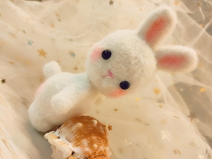 咘咘手工坊 diy可爱软萌pp兔纯手工钩针玩偶成品挂件钥匙扣礼物