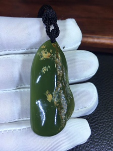天然岫岩玉石岫玉析木绿河磨玉原石随型挂坠项坠吊坠玉佩时时好运