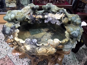 天然岫岩玉石岫玉花玉鱼缸金鱼荷花莲花雕件金玉满堂精品玉器摆件