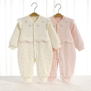 婴儿秋装薄棉哈衣外套三个月女宝宝连体衣婴幼儿春装可爱夹棉外套