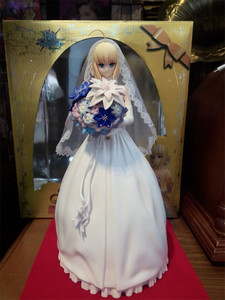现货动漫Aniplex saber 塞巴 十周年 婚纱皇家礼服 盒装手办 模型
