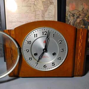 1981经典怀旧古董老物文革三五牌555机械座钟发条钟表摆件走时ok