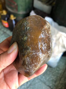 黑龙江天然蜡石原石雕刻料273克