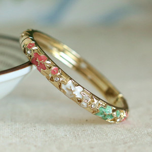 北京特色礼品景泰蓝手镯 时尚彩釉镀金水钻镯子 镂空小花款女小圈