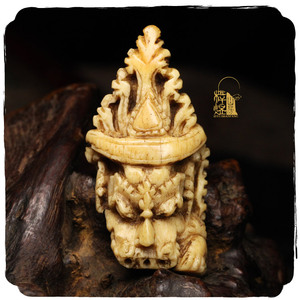 《梓煜山房》明代藏传老法衣骨片.支巴扎 精品雕刻收藏陆