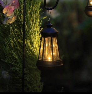 户外太阳能灯小夜灯氛围灯防水庭院装饰小提灯景观挂树灯创意美式