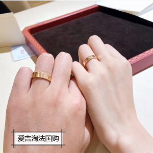 cartier卡地亚戒指 经典款love 18k金 宽窄版 单钻情侣对戒 婚戒
