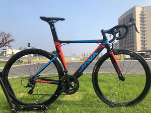 21款java佳沃鱼雷siluro2破风车架公路自行车18速c圈刹成人铝合金