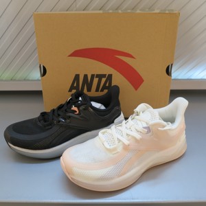 安踏体育2021夏季女士新款 弹力胶鞋底 时尚舒适运动鞋 122125501