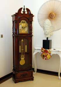 赢时古典实木雕刻机械钟报时摆钟座钟落地钟全铜机芯立钟