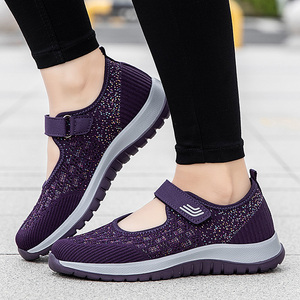 夏季防滑中老年凉鞋女软底包头老年人妈妈鞋平底老人鞋健步鞋女鞋