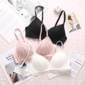 内衣女小胸聚拢无钢圈超薄款调整型少女学生性感蕾丝三角杯文胸罩