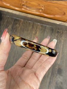 正品柳柳手镯 精品血柳手镯58圈口 满血妖花妖纹