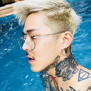 白鹤大人同款眼镜男女款方形个性百搭复古金丝大框潮人圆脸眼镜框