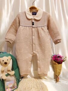 英贝蒂儿婴儿连体衣服外套男女宝宝哈衣春秋抱衣短袖爬服空气棉