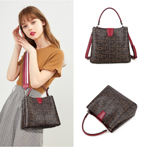 特利瓦萨琪品牌女士大包包2022潮新款时尚大气手提女包斜跨单肩包