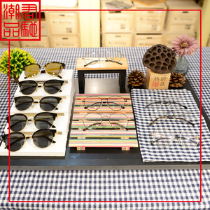 君驰潮品 实木全套眼镜店陈列组合 个性眼镜展示道具摆放架展示台