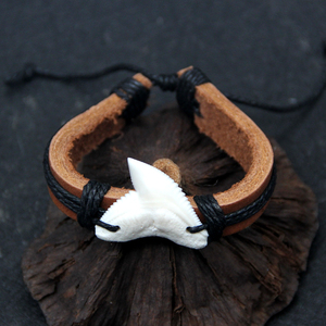 纯牛皮鲨鱼齿保真虎鲨麻绳手链手镯牙齿手链纯手工制可调节 包邮