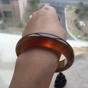 北红玛瑙逊克玛瑙手镯精品561609