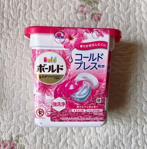日本宝*洁柔顺加倍香味花果香型洗衣啫喱球洗衣球凝珠 单颗2.2元