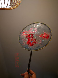 萦萤淘宝出租【熙雅】手绘真丝团扇 洛神赋 黑底红色彼岸花团扇子1p