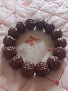 矮桩秋子小核桃手串20*18盘玩一年