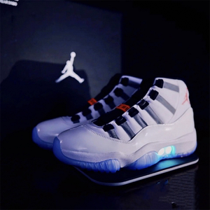 air jordan 11 adapt aj11 灰白红 无线充电自动系带 dd3522-100