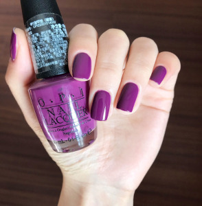 美国紫色指甲油