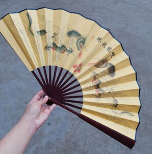 10寸折扇双龙戏珠扇子中国风工艺扇日用绢扇古典绢布扇子折扇