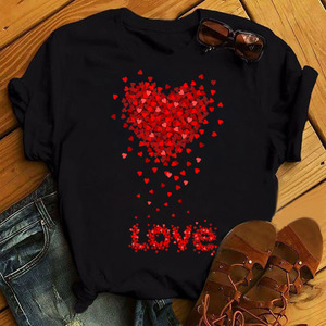 love heart t shirt 时尚爱心字母love印花短袖t恤女大版黑色衣服