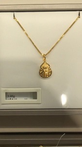 国内周大福专柜直发 新款葫芦福牌吊坠黄金足金吊坠 克减70 礼物