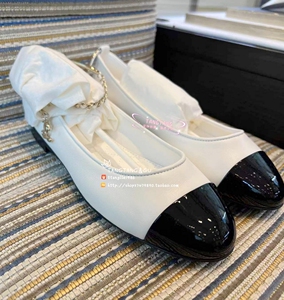 【现货】chanel香奈儿女鞋 22s新款黑白色玛丽珍链条山茶花平底鞋