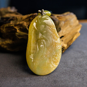 天然翡翠 a货 吊坠 挂件 关公 黄翡 原皮 冰种