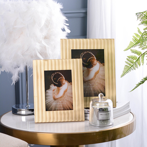 新古典现代简约卧室床头柜样板房金6寸7寸黄铜相框摆台装饰品摆件