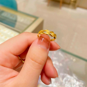 老凤祥黄金999足金戒指纯金