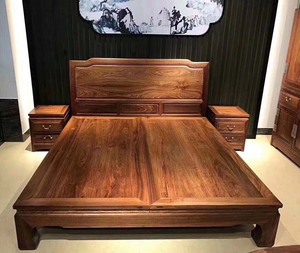 紫檀木床