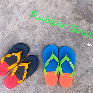 泰国乳胶鞋Rubber Soul拼色超软超轻网红人字拖情侣夏日沙滩拖鞋