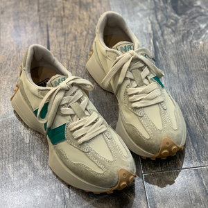 舒适至上~~显脚小 a d hepburn气质长在骨子里小蛮腰老爹鞋女厚底