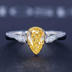 万伦珠宝 18k金一克拉黄钻戒指水滴形fy中彩黄gia证书 定制推荐款