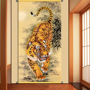 上山虎下山虎卷轴挂画中堂画老虎镇宅猛虎下山布艺玄关装饰画竖版