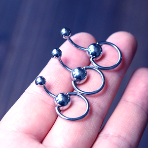 阴蒂阴钉饰品穿刺