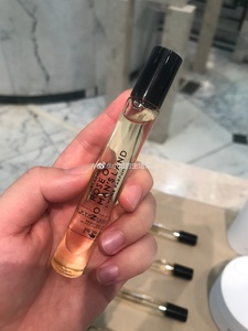 000人付款淘宝【全新未拆封】byredo香氛滚珠油7.