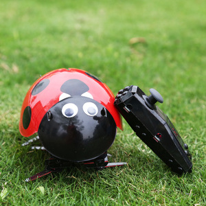 遥控电动甲虫瓢虫 仿生昆虫电子宠物爬行模型 diy手工模型