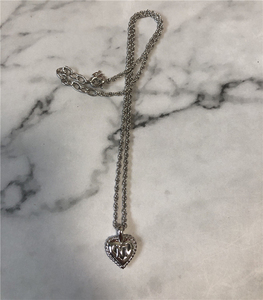 日本中古二手真品nina ricci莲娜丽姿nr镶钻爱心项链首饰饰品