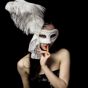燕尾蝶面具白色羽毛婚礼舞台会公主女孩半脸眼罩