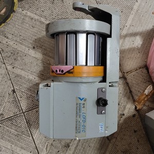 二手储纬器42伏储纬器45伏储纬器配全新电板检修测试好