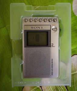 日本 索尼 sony icf-r353 全波段数字高端袖珍收音机 单耳机版