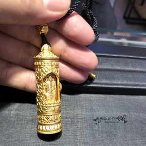 周大福国内专柜正品折扣代购 释迦摩尼佛祖传承转经筒黄金吊坠