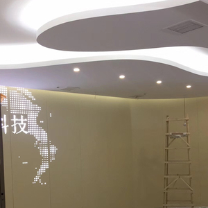 工程实例武汉常恒科技公司背景墙冲孔铝单板穿孔贴亚克力片透光板